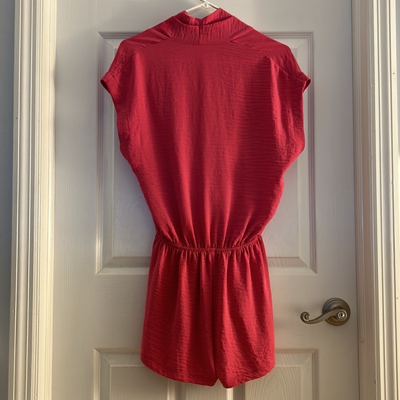 Flawless Pink Romper size x-small - Picture 3 of 9